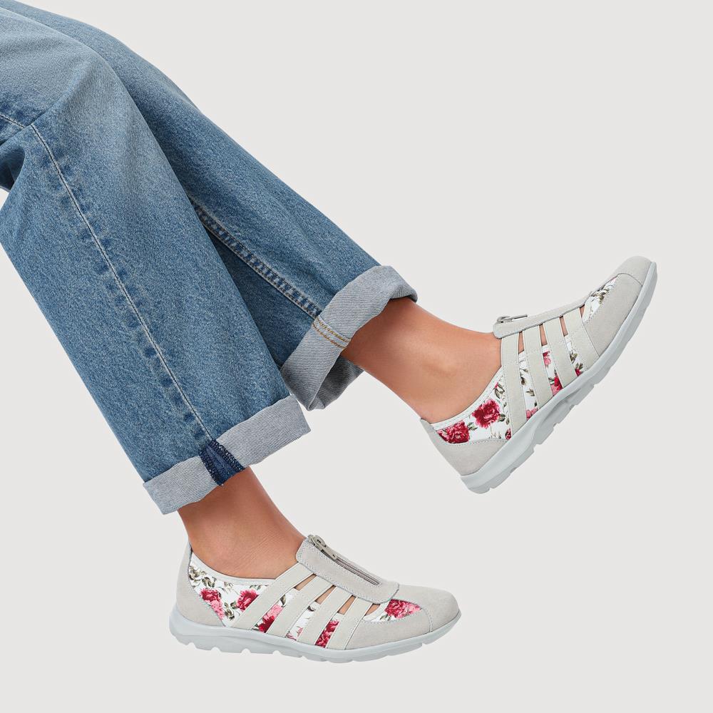 Leather Slip-On Shoes - BRK24000 / 308 245 - Beige-Floral - Image 5