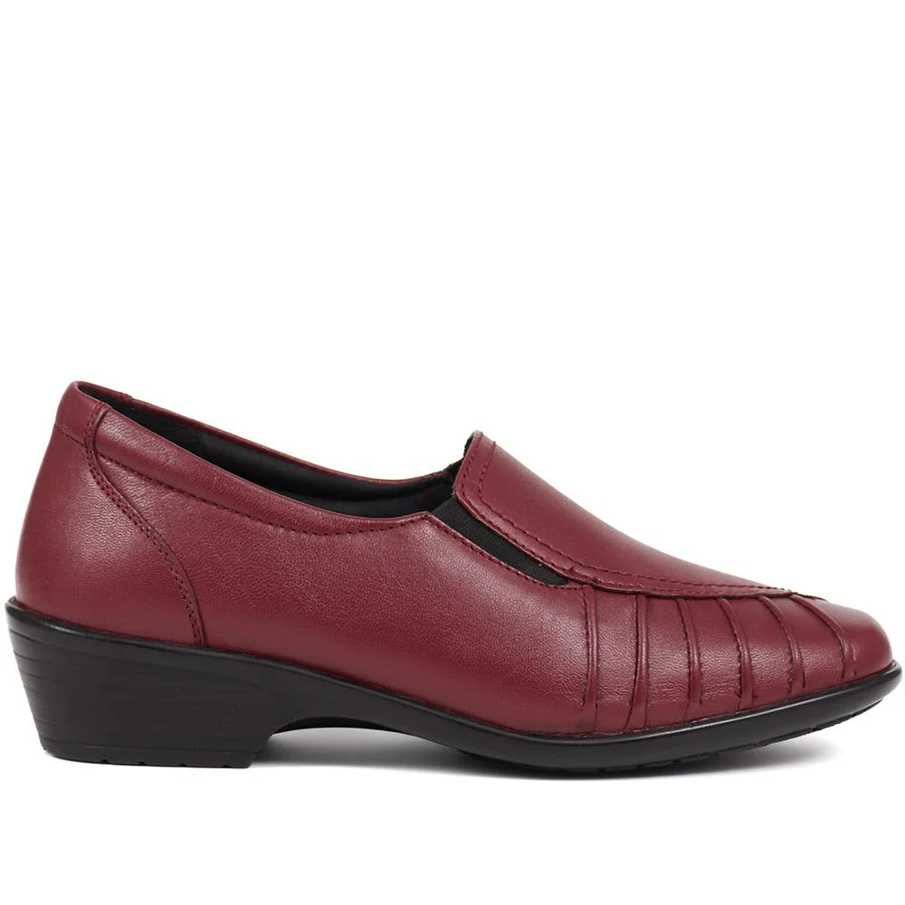Leather Slip On Shoes - KEMP1800 / 145 950 - Burgundy - Image 2