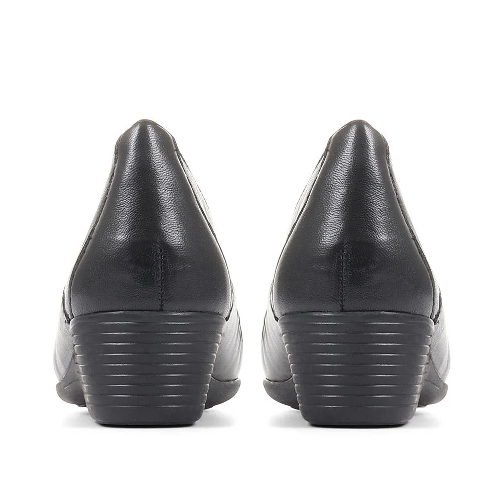 Leather Slip On Shoes - NAP24009 / 308 415 - Black - Image 3