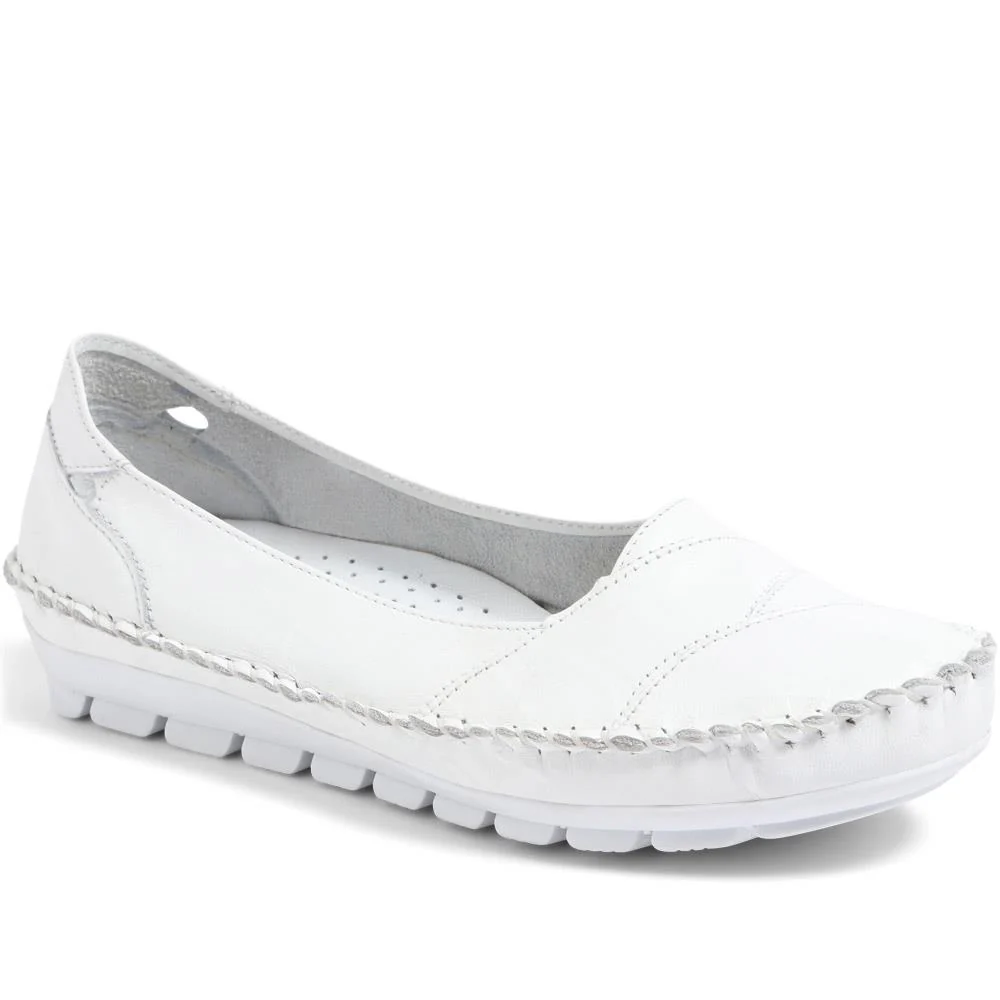 Leather Slip-On Shoes - SIMIN37001 / 323 260 - White
