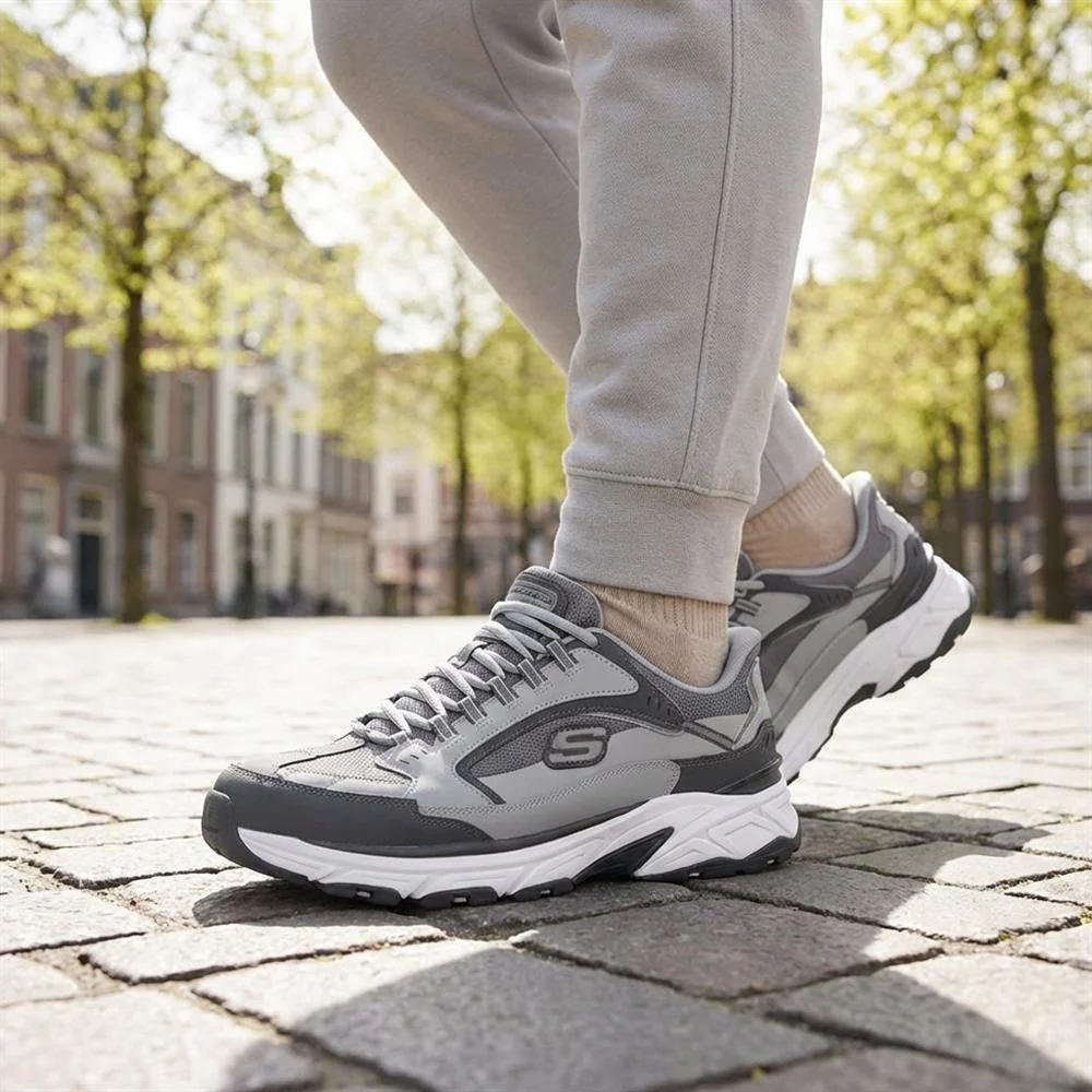 Skechers Slip-ins: Wide Fit Leather Trainers - SKE42033 / 327 740 - Grey - Image 2