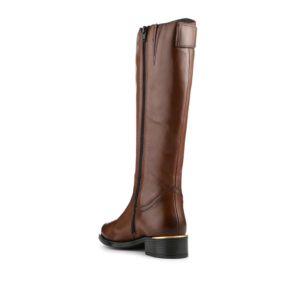 Leather Standard Calf Fit Long Boots - SAK42000 / 328 002 - Dark Tan - Image 3