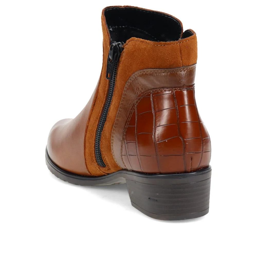 Leather Stitched Ankle Boots - DRS40512 / 326 359 - Tan - Image 3