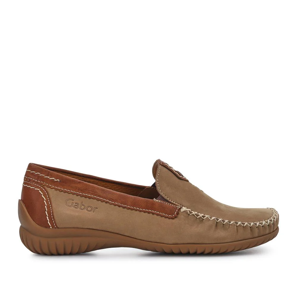 California Gabor Leather Stitched-Detail Loafers - GAB41531 / 327 037 - Tan - Image 2