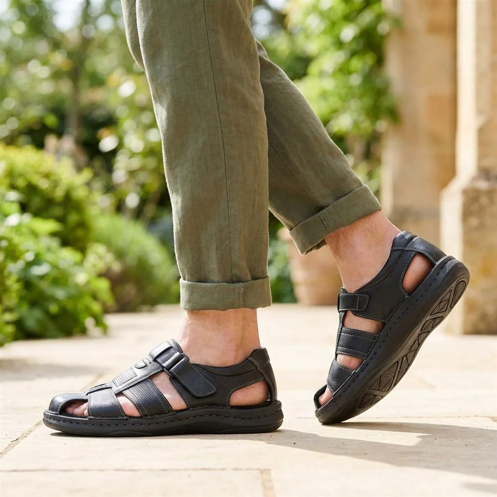 Leather Touch Fasten Fisherman Sandals - AATRA43005 / 328 928 - Black - Image 2
