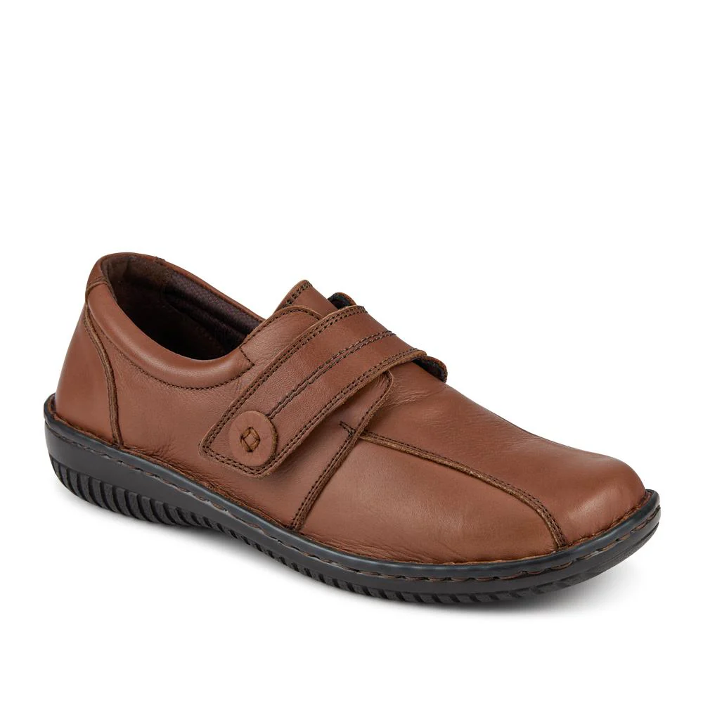 Leather Touch-Fastening Shoes - LUCK38001 / 324 182 - Brown