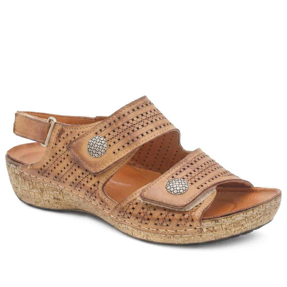Leather Triple Adjustable Strap Sandals - KARY43005 / 329 410 - Tan