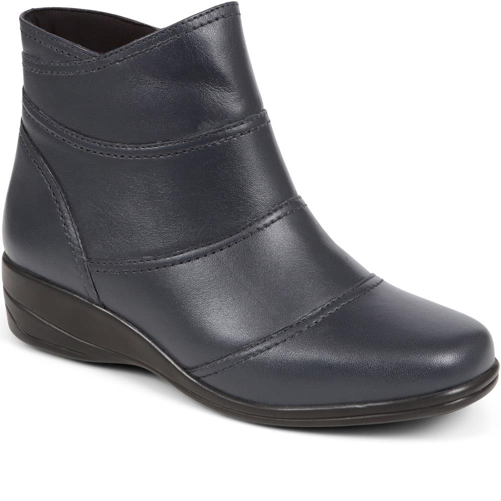 Leather Wedge Ankle Boots - KF38008 / 324 492 - Image 2