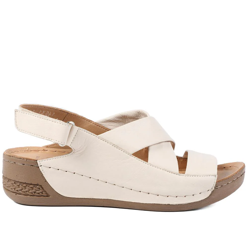 Leather Wedge Sandals - AS43000 / 329 299 - Beige - Image 3