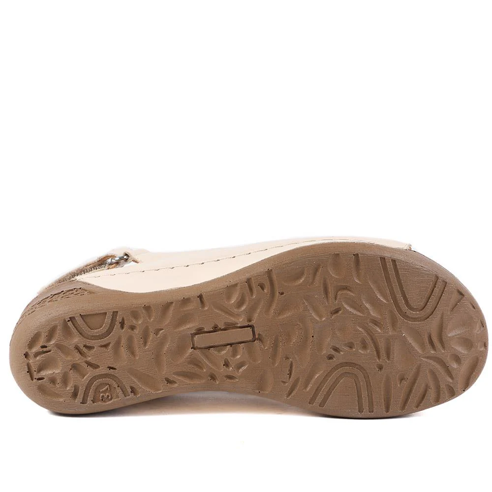 Leather Wedge Sandals - AS43000 / 329 299 - Beige - Image 6
