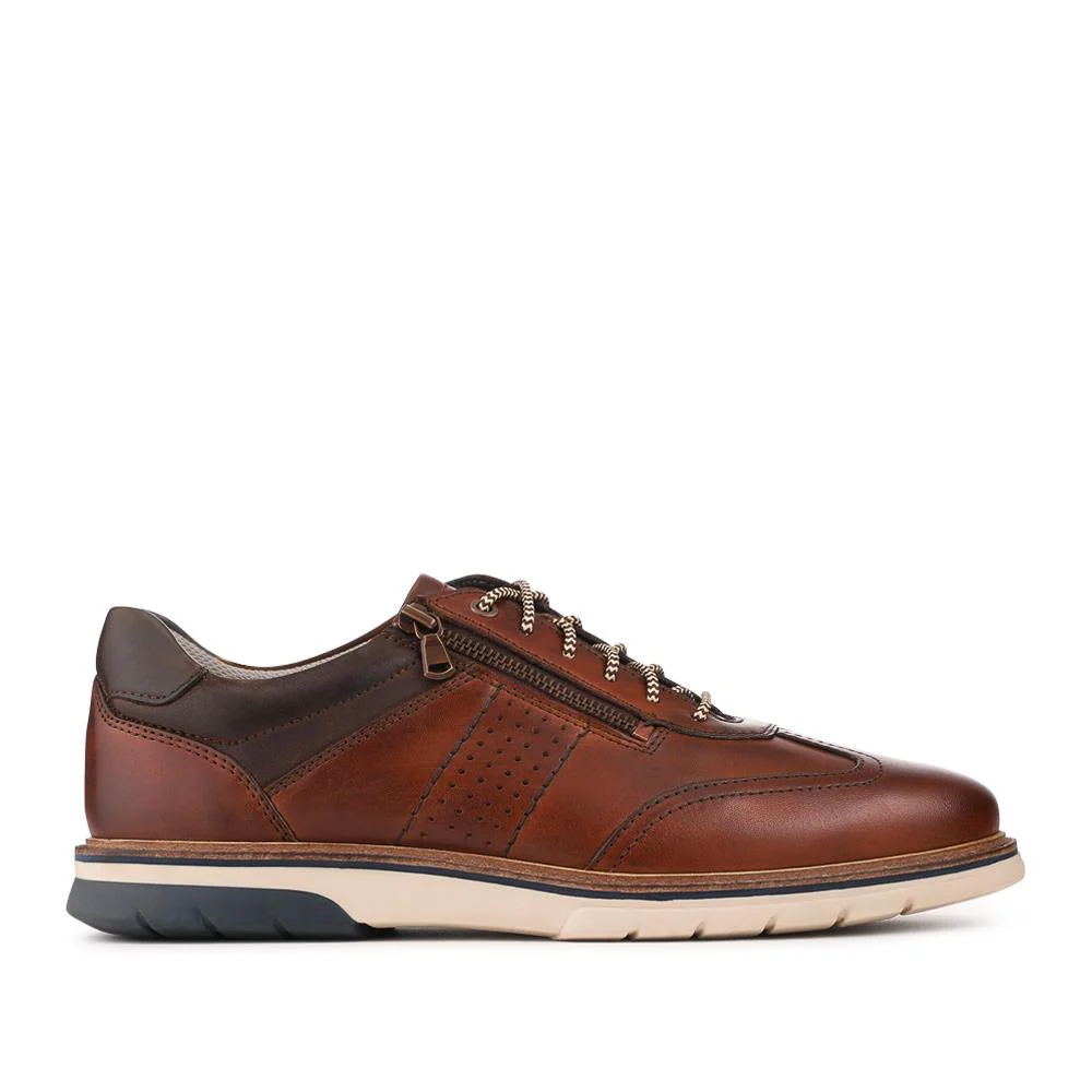 Leather Wide-Fit Dual-Fasten Trainers - PARK41043 / 327 265 - Cognac - Image 3