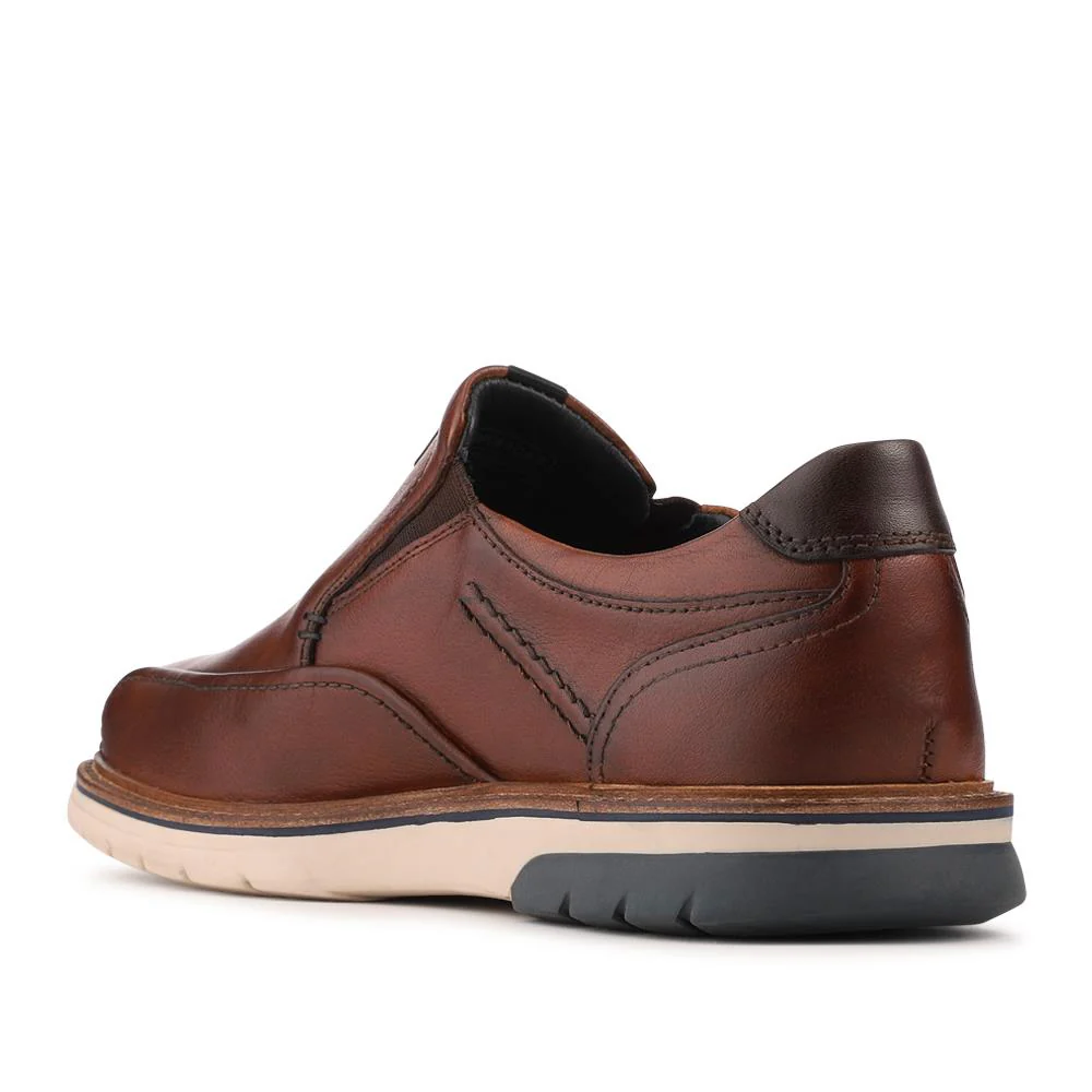 Leather Wide-Fit Slip-On Shoes - PARK41045 / 327 266 - Cognac - Image 2