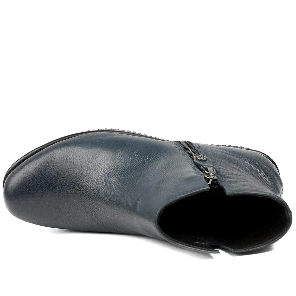 Leather Zip-Up Ankle Boots - VAN40523 / 326 733 - Navy - Image 4