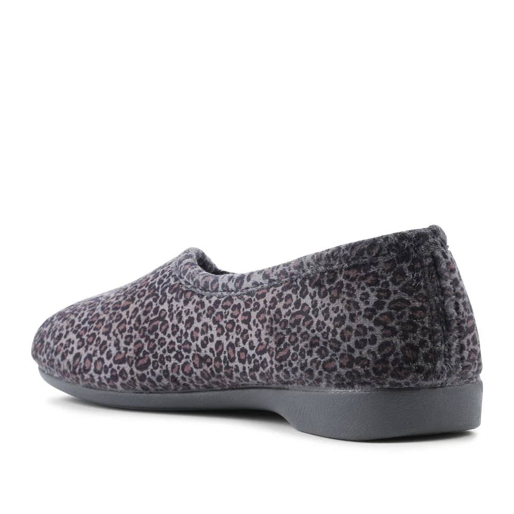 Leopard Print Slippers - FEVI32005 / 319 572 - Grey Leopard - Image 3