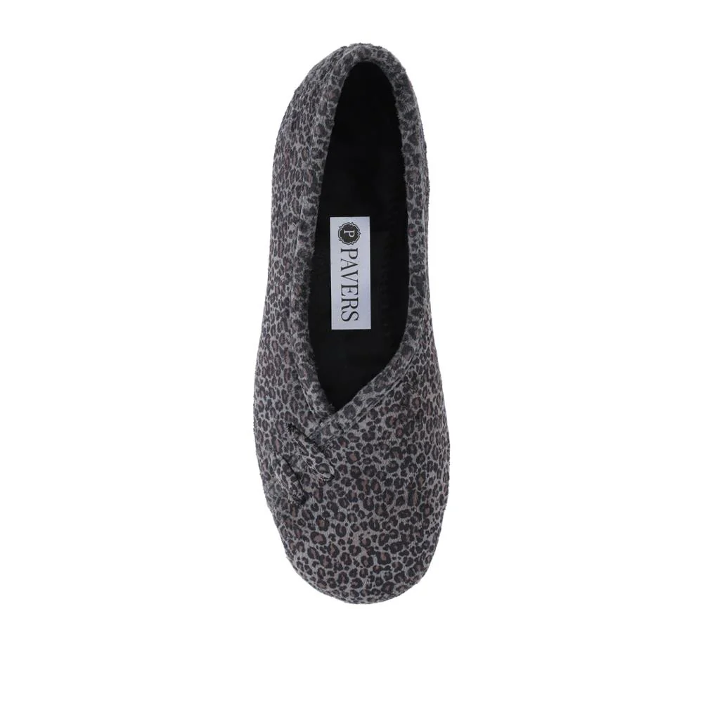 Leopard Print Slippers - FEVI32005 / 319 572 - Grey Leopard - Image 4