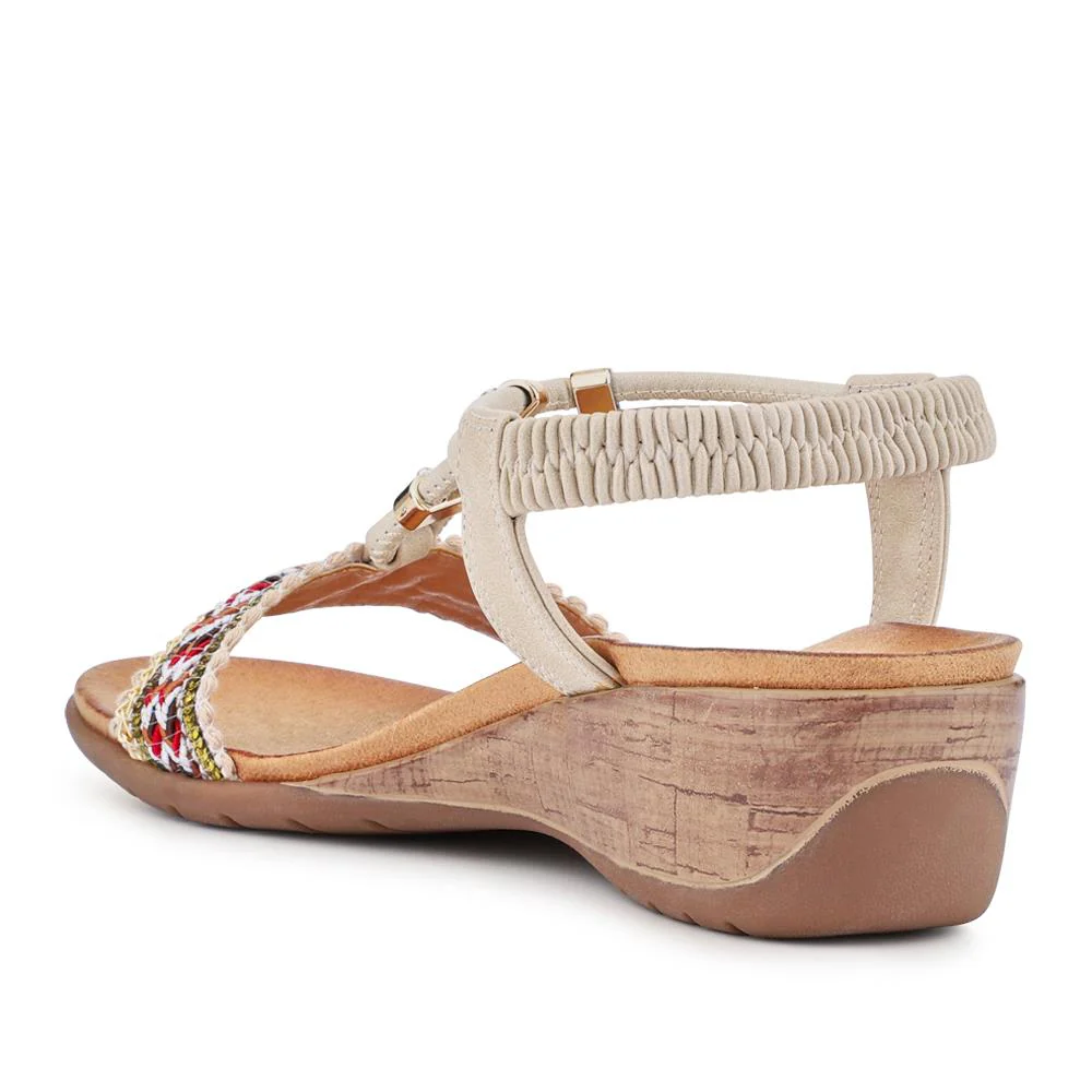Lightweight Elasticated Wedge Sandals - BAIZH41040 / 327 415 - Beige - Image 3
