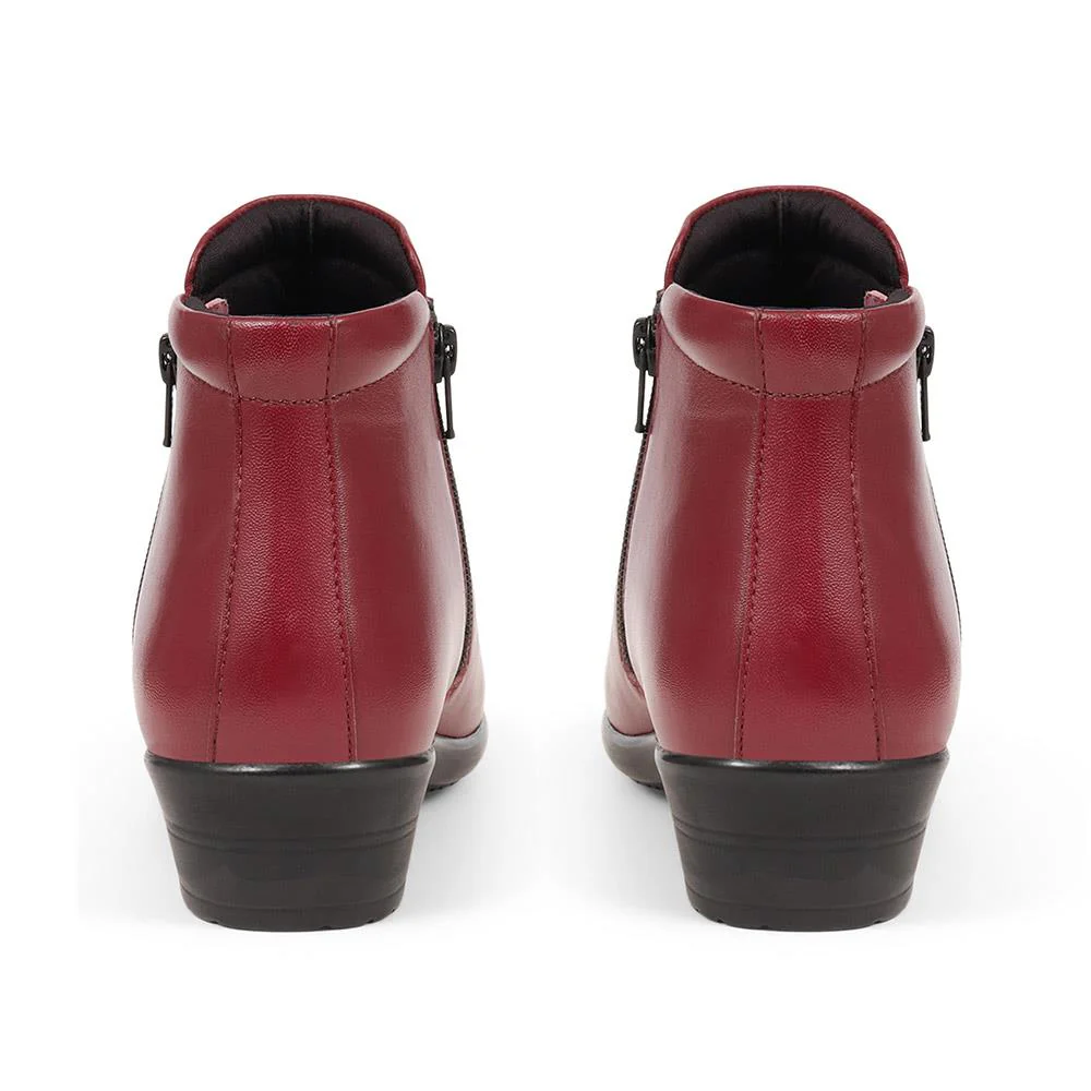 Lightweight Leather Ankle Boots - KF38012 / 324 468 - Burgundy - Image 3