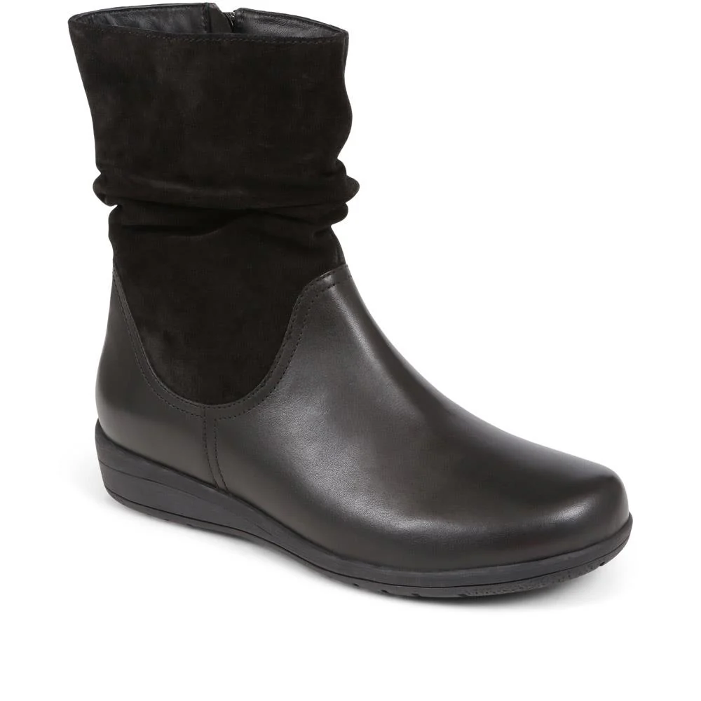 Lightweight Leather Boots - RNB38031 / 324 583 - Black