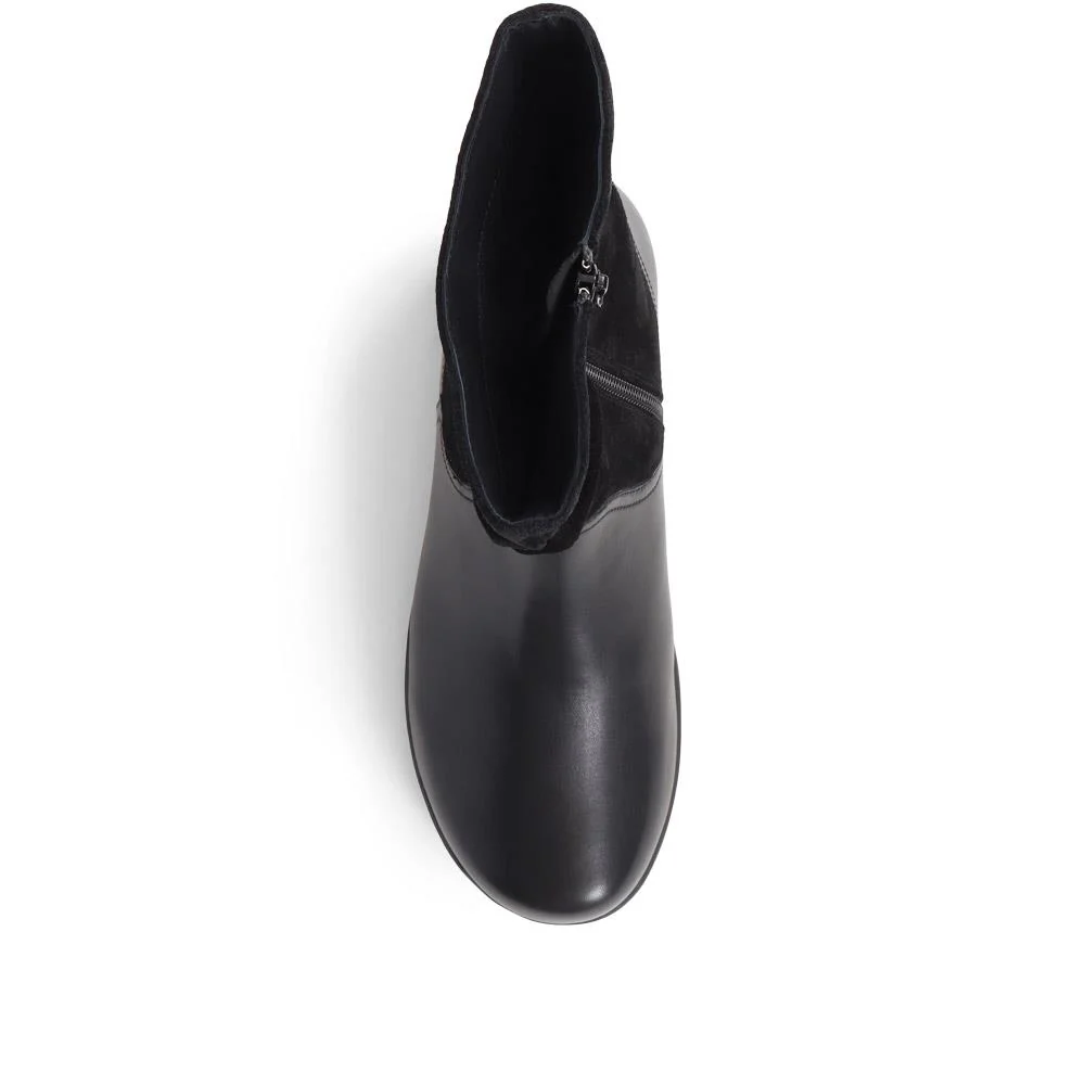 Lightweight Leather Boots - RNB38031 / 324 583 - Black - Image 5