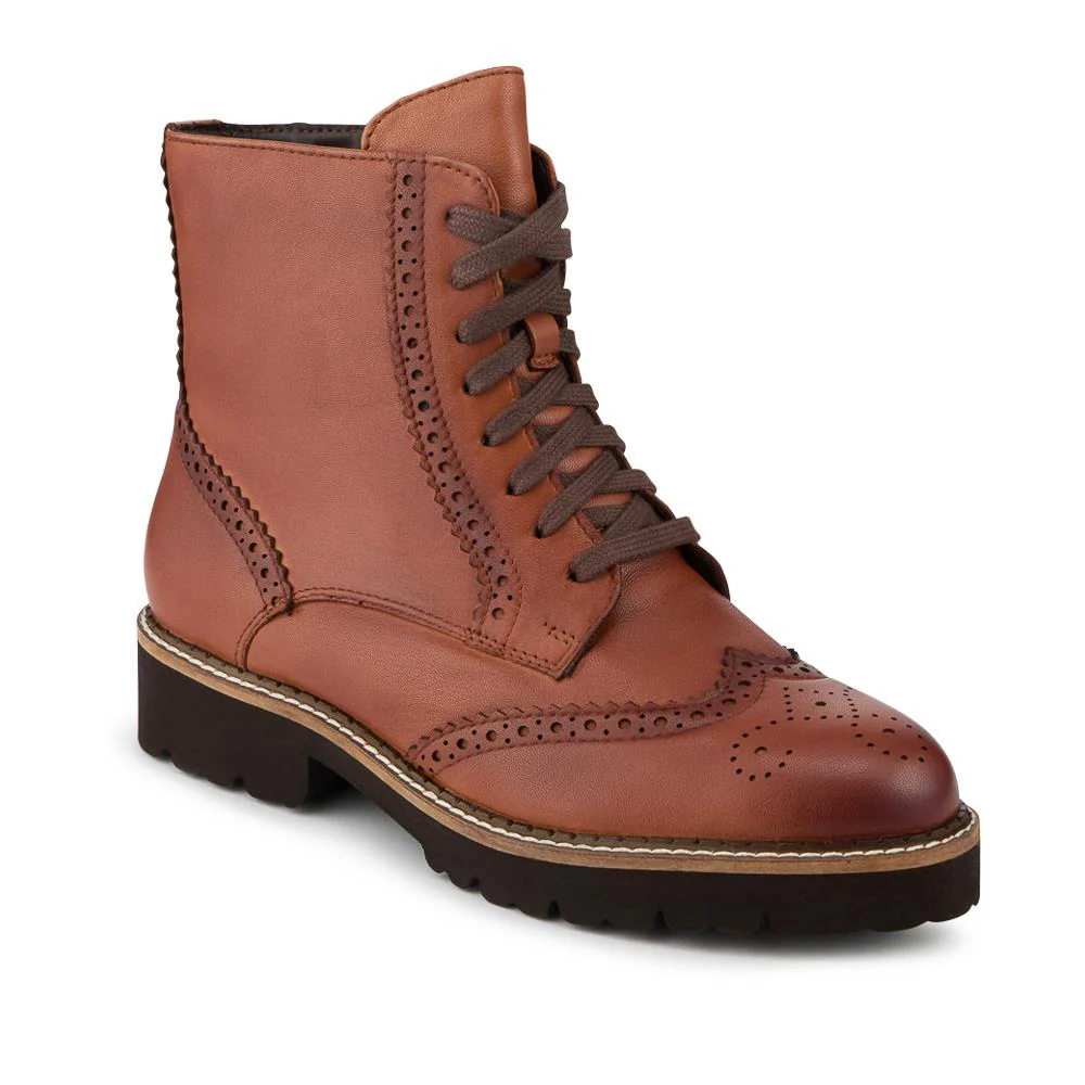 Lightweight Leather Brogues Lace Up Boots - MAGNU42004 / 328 498 - Image 2