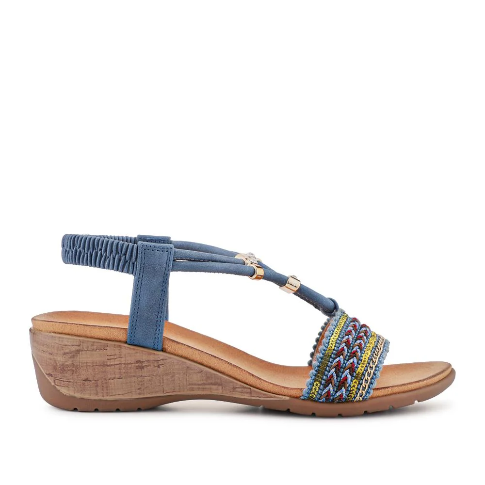 Lightweight Elasticated Wedge Sandals - BAIZH41040 / 327 415 - Navy - Image 2