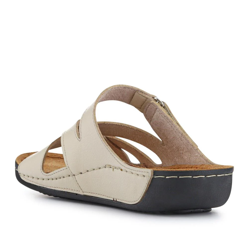 Lightweight Touch Fasten Mules - SERAY41001 / 327 547 - Beige - Image 3