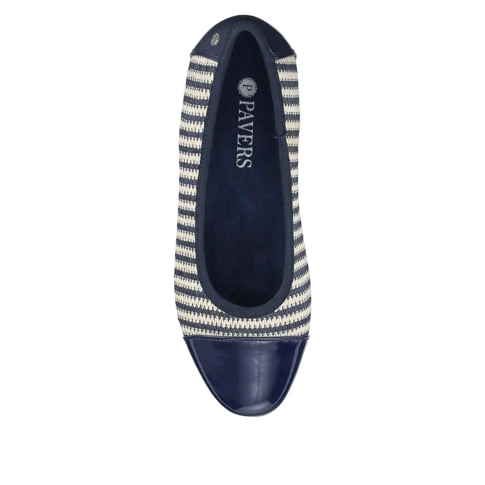 Lightweight Two-Tone Pumps - WBINS41012 / 327 202 - Navy-White - Image 4