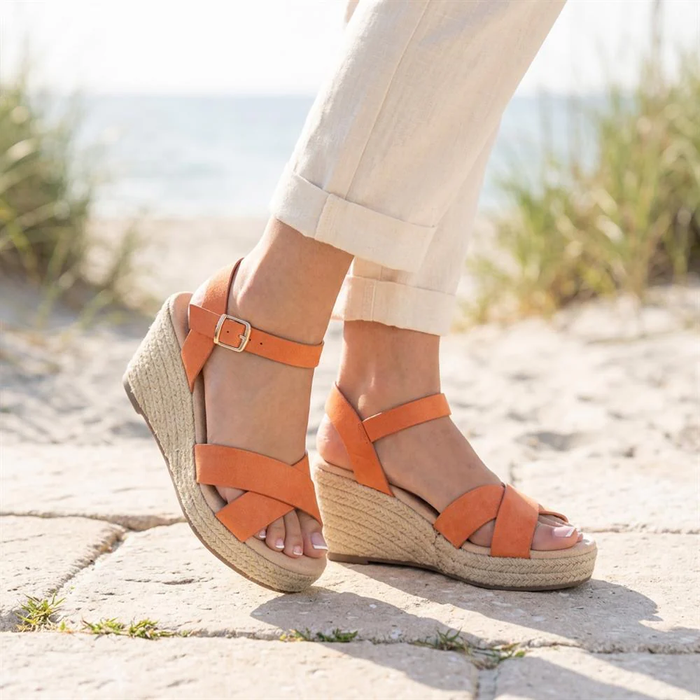 Lightweight Wedge Espadrilles - WBINS37095 / 323 624 - Orange - Image 2