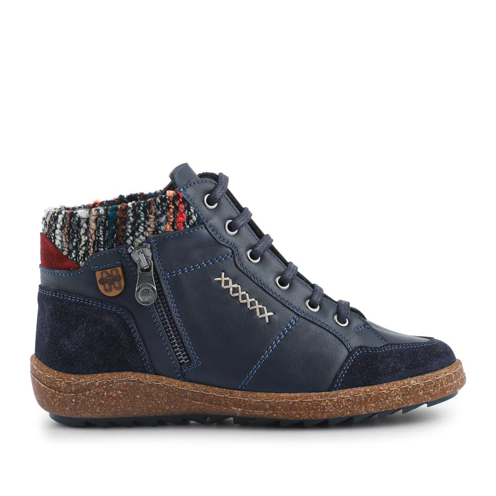 Loretta Leather Knitted Cuff Chukka Boots - HAK42004 / 328 442 - Navy - Image 2