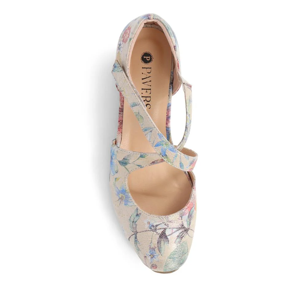 Low-Heeled Court Shoes - WBINS39078 / 325 127 - Floral - Image 5