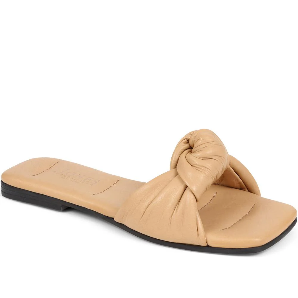 Madelena Slip-On Mules - MADELENA / 324 027 - Tan