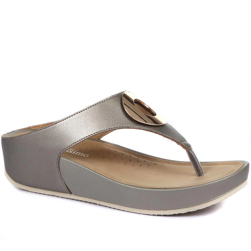 Metallic Toe Post Sandals - BELBAIZH29037 / 315 770 - Pewter