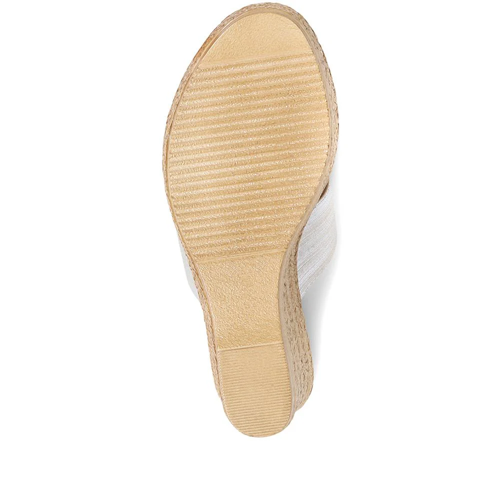 Metallic Wedge Espadrilles - CLUBS37003 / 323 836 - Gold - Image 6