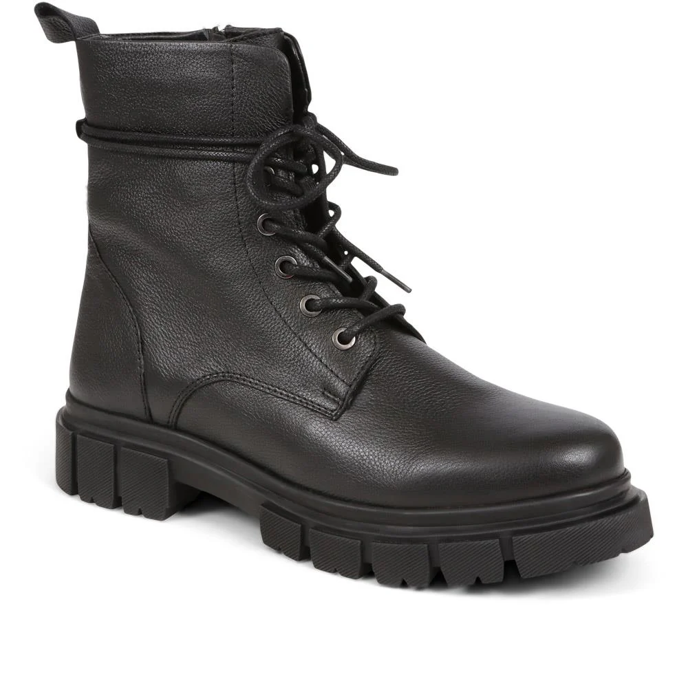 Minna Lace-up Boots - MINNA / 324 326 - Black