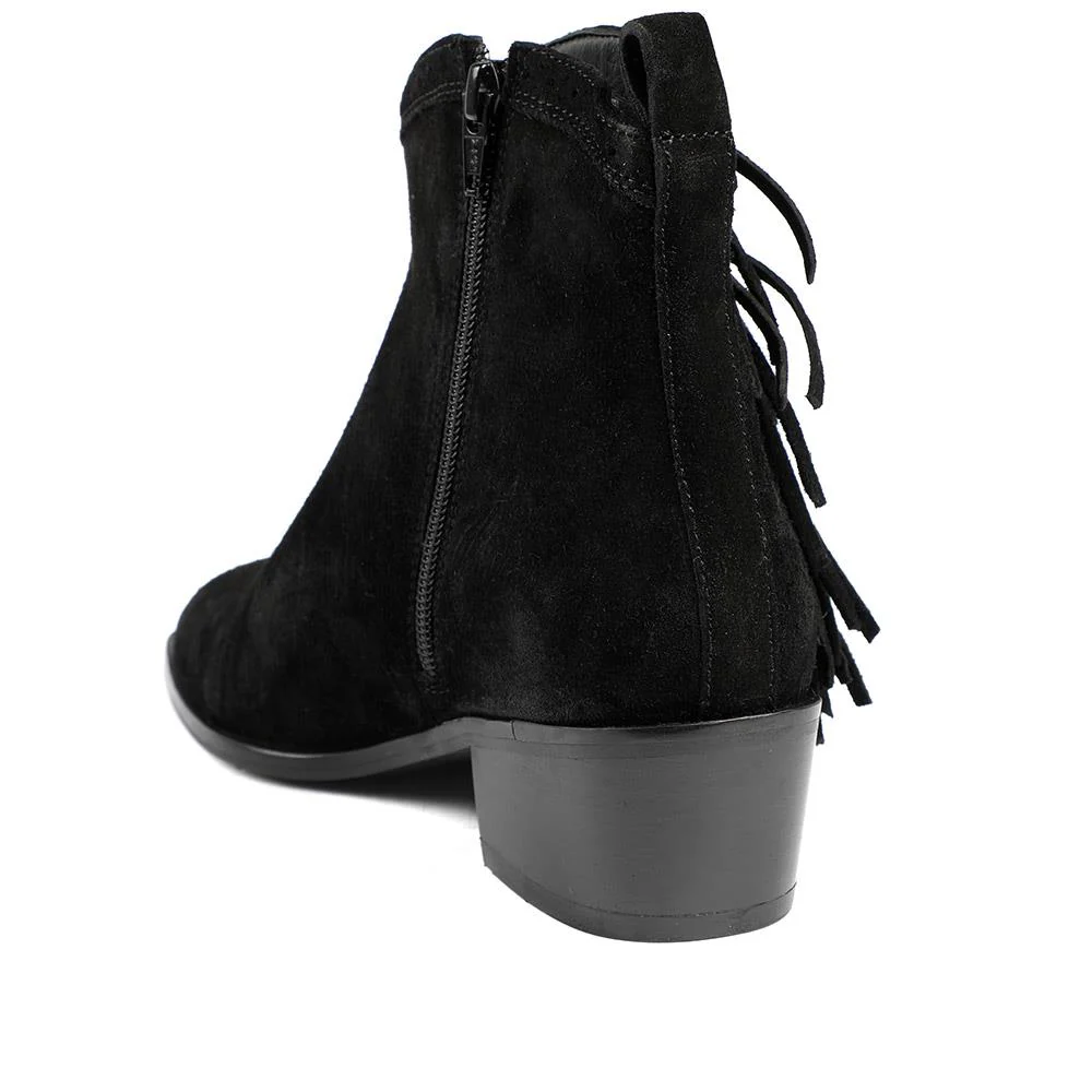 Naimh Tassel Leather Ankle Boots - NAIMH / 328 432 - Black Suede - Image 3