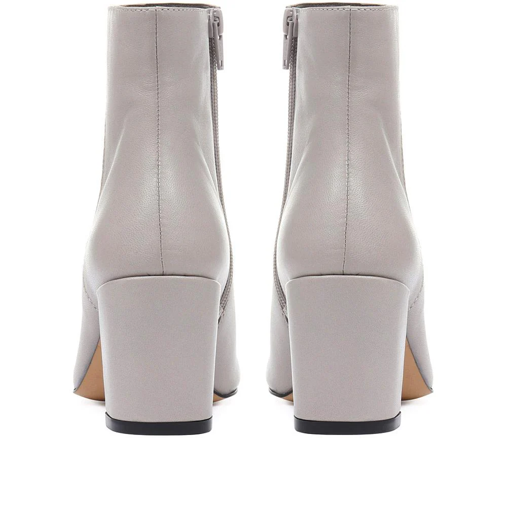Neptune Heeled Ankle Boots - NEPTUNE3 / 319 206 - Mink - Image 3