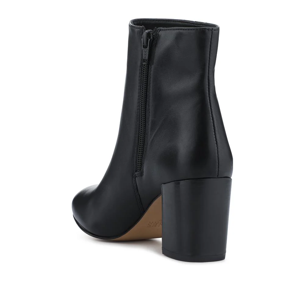 Neptune Wide-Fit Smart Ankle Boots - NEPTUNEWIDE / 328 591 - Black - Image 3
