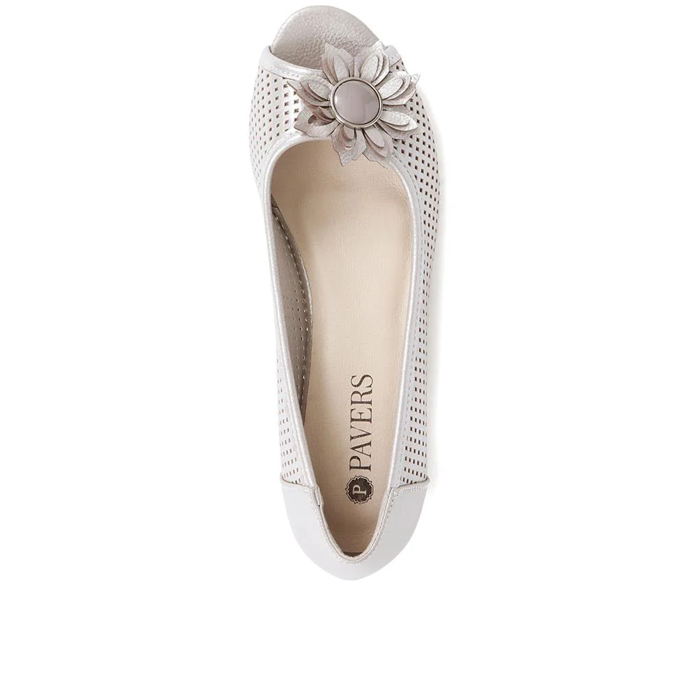 Open-Toed Pumps - SAND1900 / 135 753 - Metallic Shimmer - Image 4