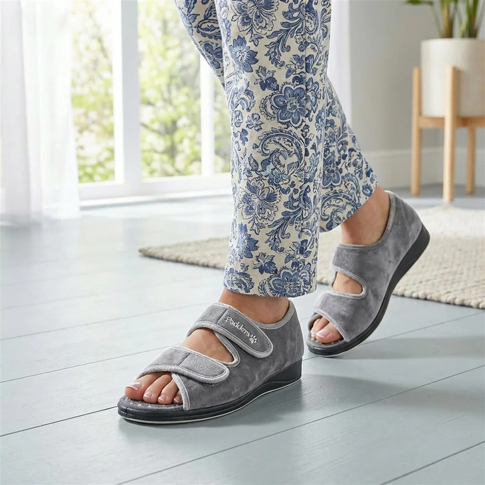 Padders Wide Fit Touch Fasten Slippers - PADQING43005 / 329 402 - Grey - Image 2