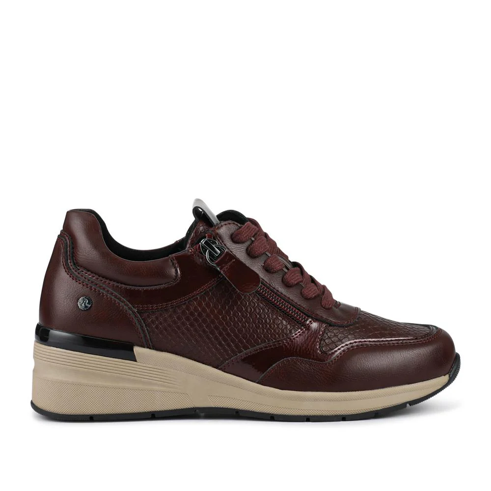 Platform Lace-Up Trainers with Side Zip - WOIL42006 / 328 221 - Burgundy - Image 2