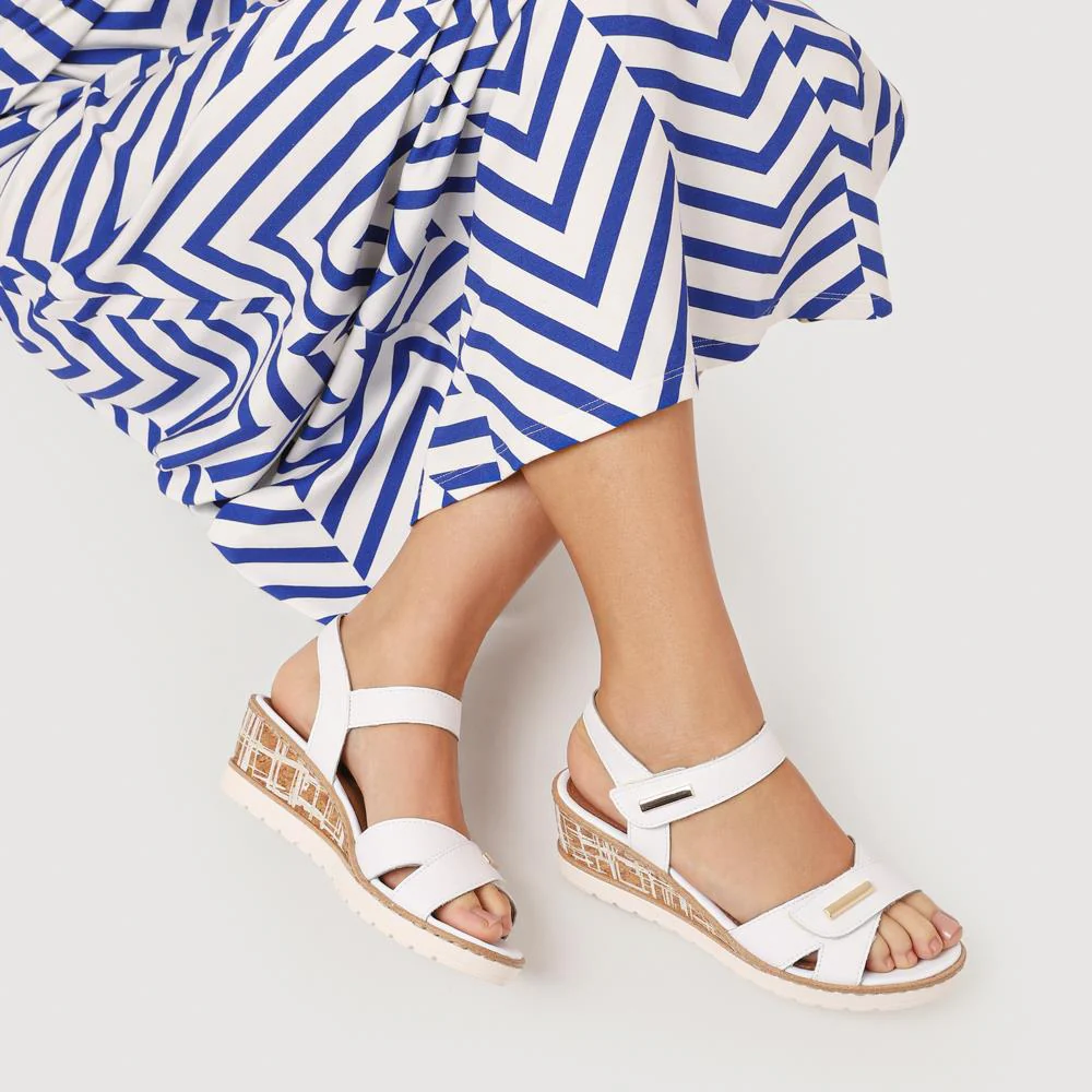 Premium Leather Touch-Fastening Sandals - DRS41515 / 327 093 - White - Image 5