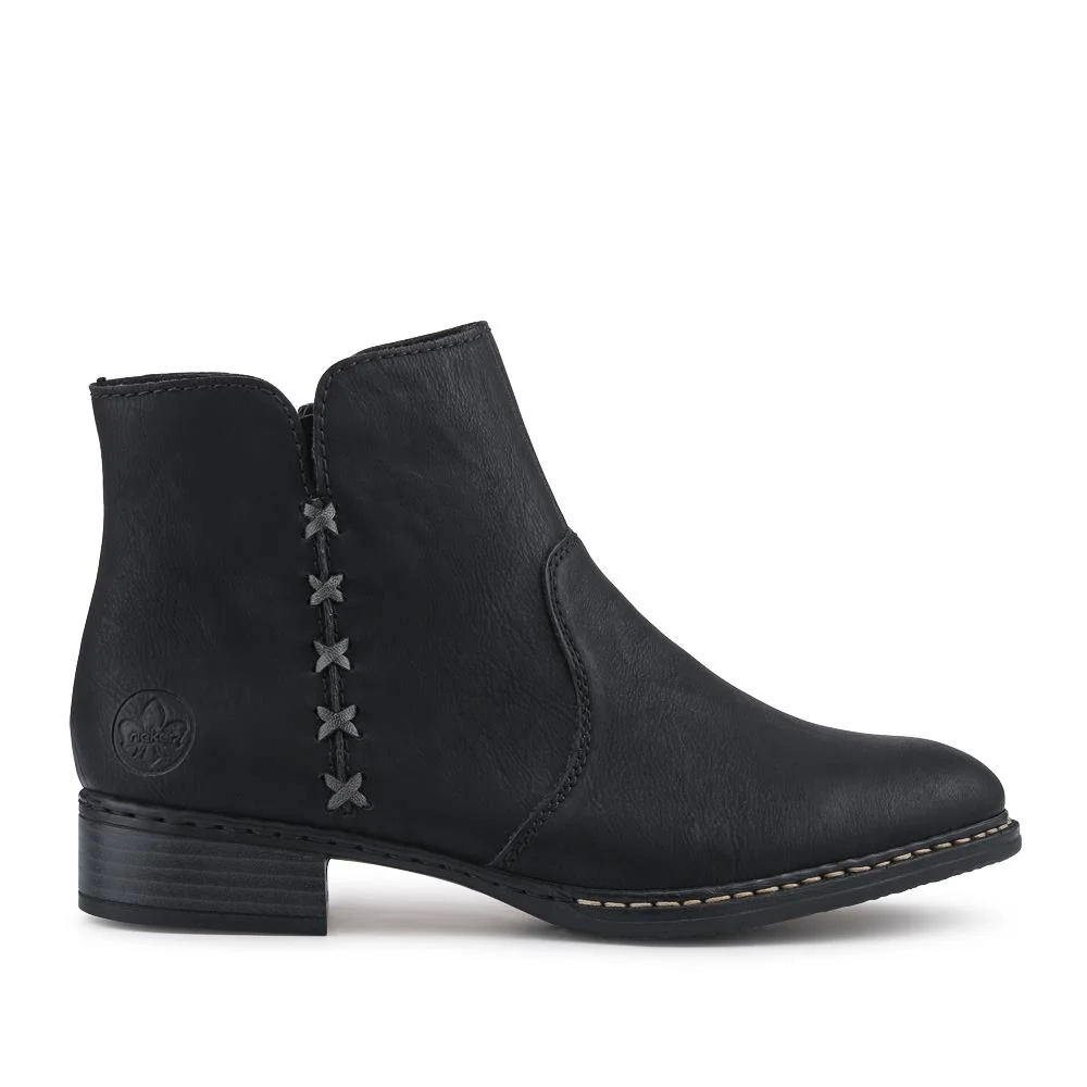 Rieker Flat-Heeled Ankle Boots - RKR42510 / 327 796 - Black - Image 2