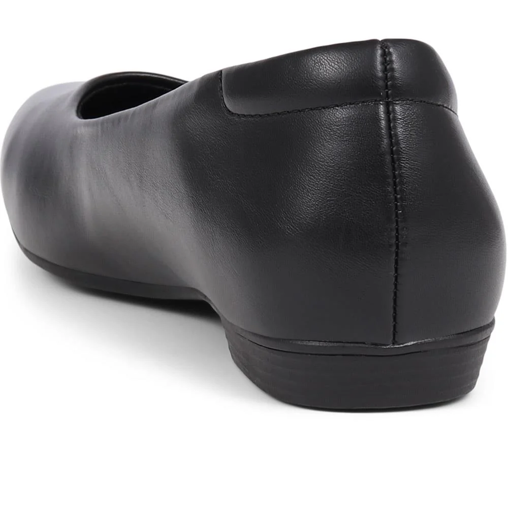 Rounded-Toe Ballet Flats - WK39001 / 324 950 - Black - Image 3