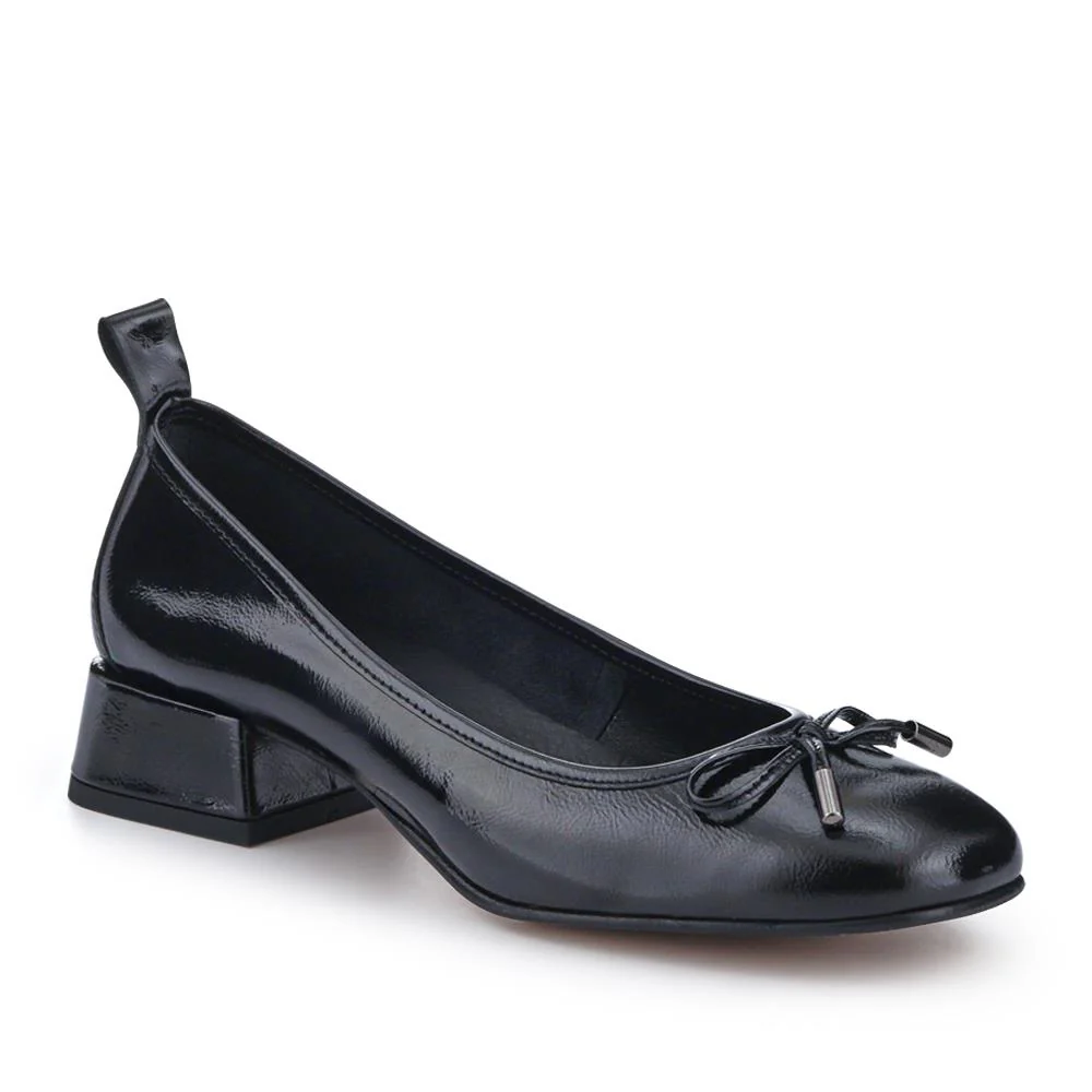 Salvaza Leather Heeled Pumps - SALVAZA / 327 687