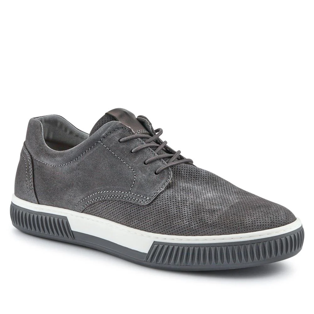 Seaford Suede Trainers - SEAFORD / 325 136