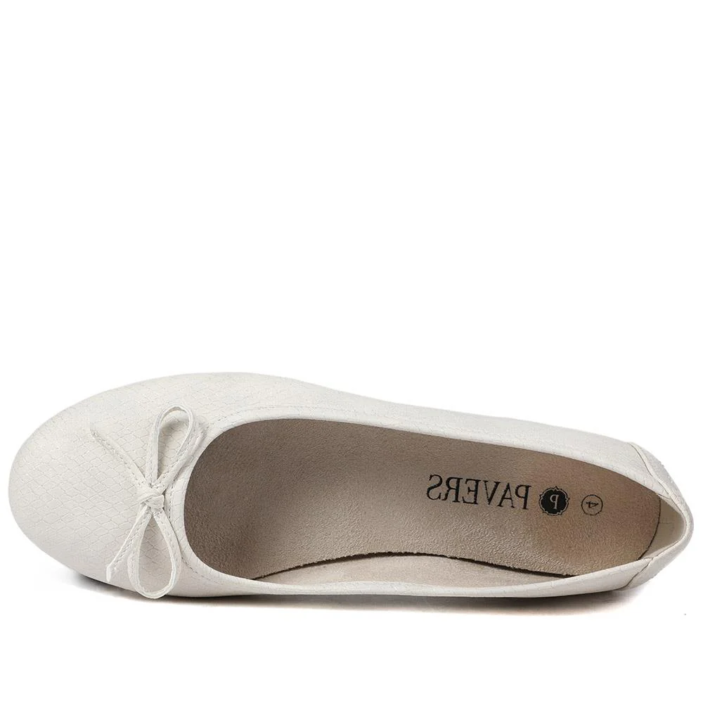 Short-Heeled Casual Pumps - JANSP41001 / 326 782 - Beige Snake - Image 5