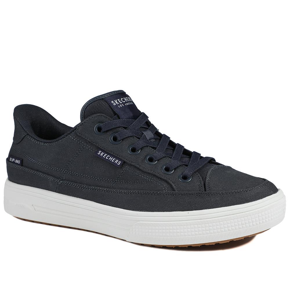Skechers Arch Fit Arcade Trainers - SKE43511 / 328 724 - Navy