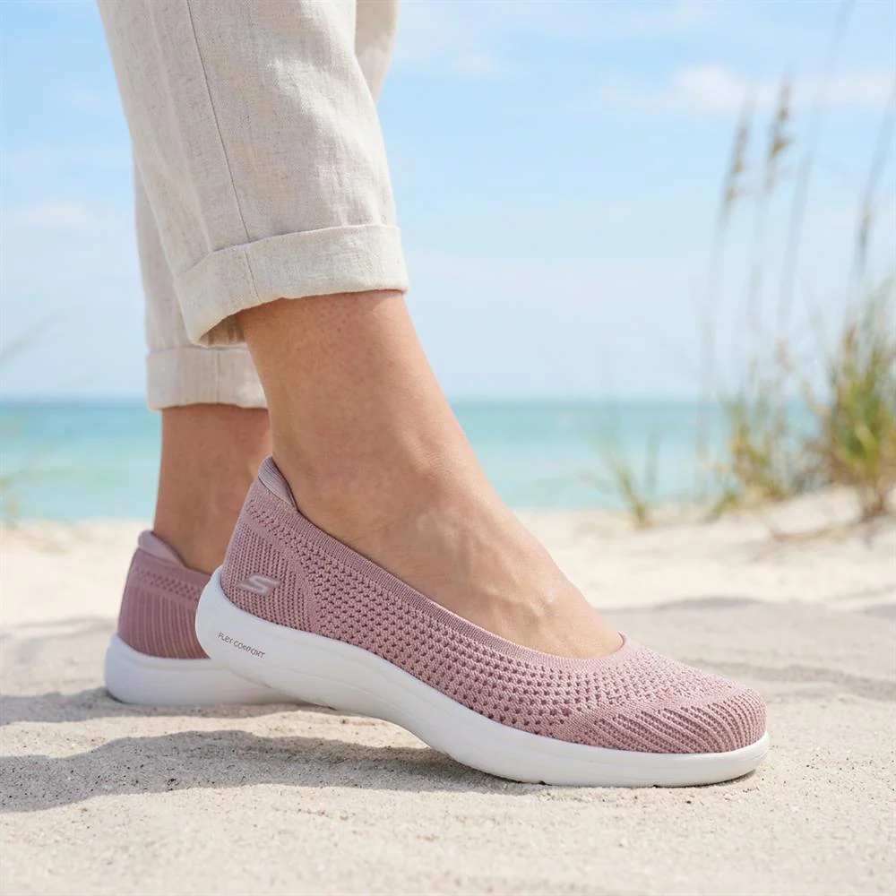 Skechers Breathable Cushioned Pumps - SKE43093 / 328 726 - Mauve - Image 2