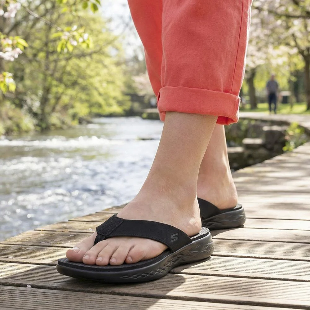 Skechers Cushioned Sandals - SKE37202 / 323 777 - Black - Image 2