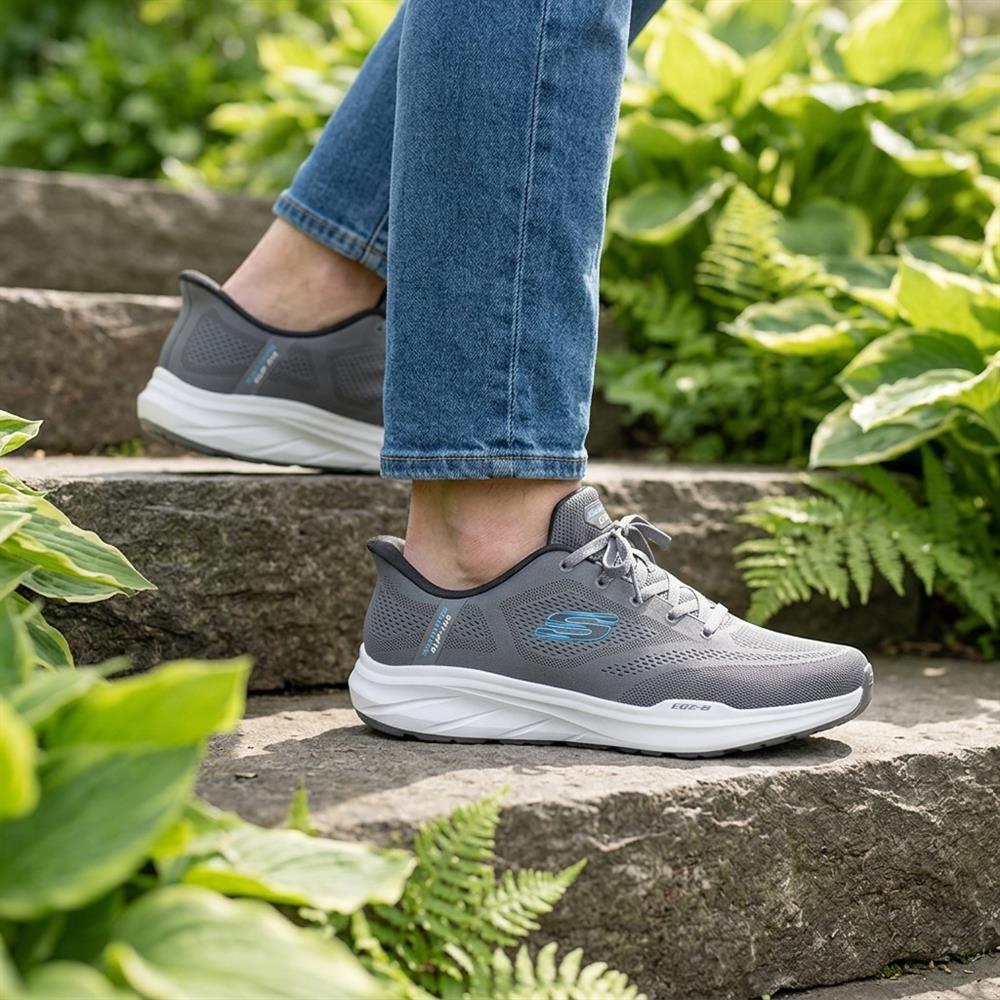 Skechers Slip-ins: Equalizer 6.0 - Royze Trainers - SKE43074 / 329 067 - Charcoal - Image 2